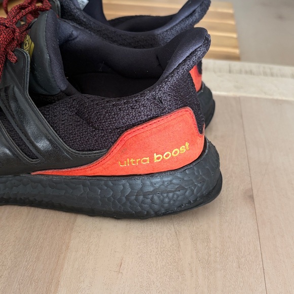 adidas ultraboost dna red black mens sz 11.5 - Picture 3 of 16
